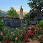 Center With View & Garden Διαμέρισμα *
